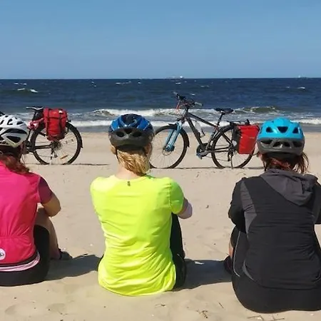 Comfortable, Two-story Home, Summer Pool